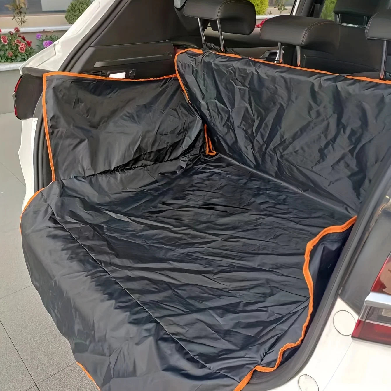 Wooforia Durable Pet Auto Trunk Mat — Non-Slip SUV & Car Liner