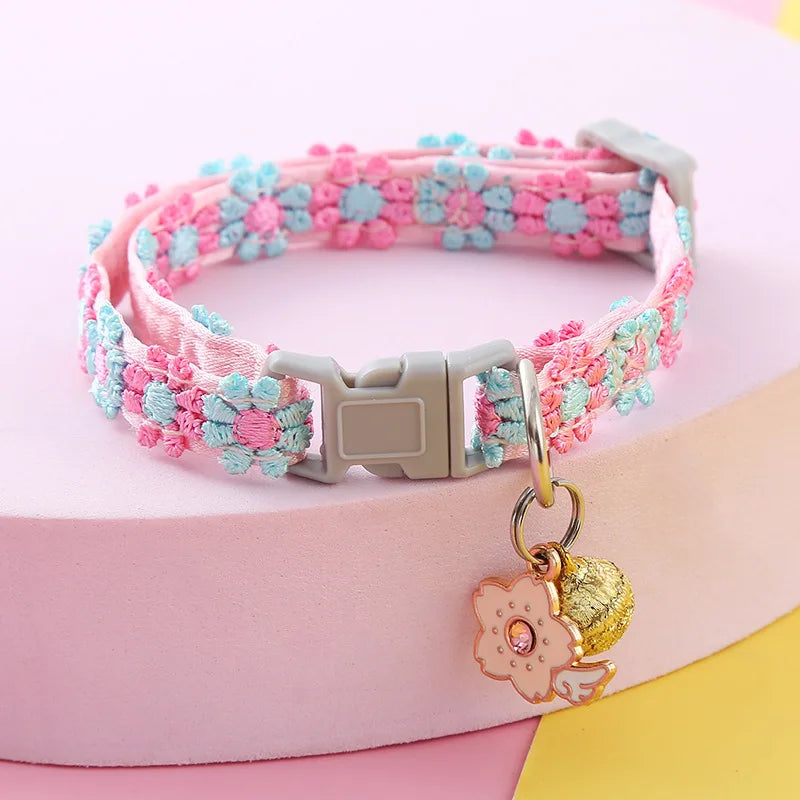 Wooforia Paw Print Pet Collar with Safety Bell